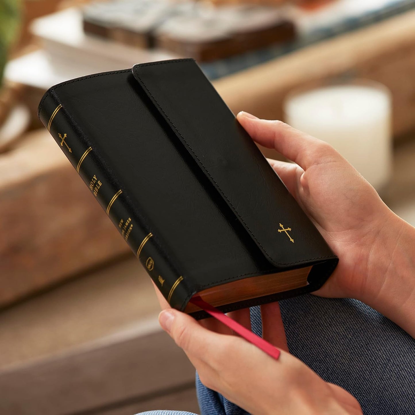 NKJV Compact Reference Bible - Black