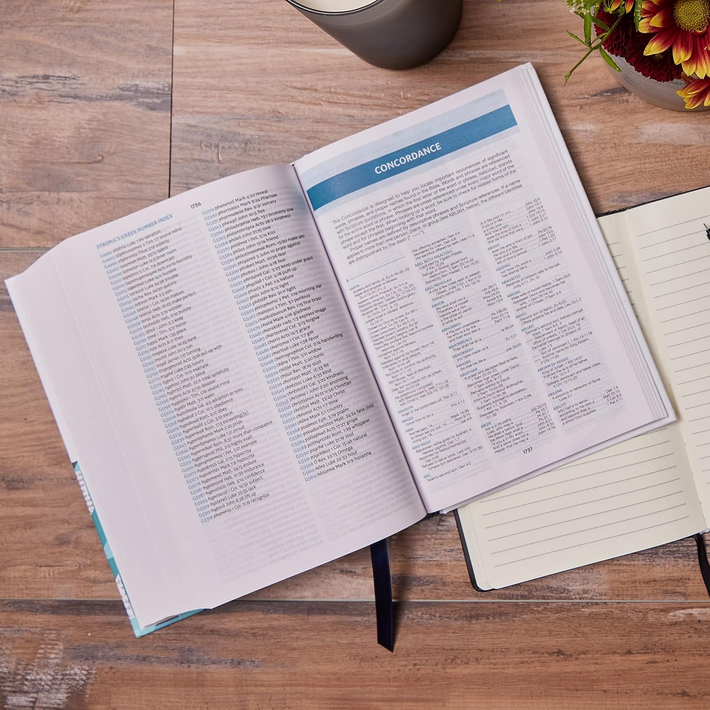 NKJV Reference Bible with Thumb Index - Brown Leathersoft, Comfort Print